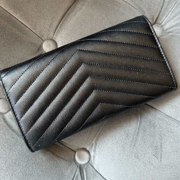 Yves Saint Laurent Metallic Black Chevron Wallet - Picture 3 of 12